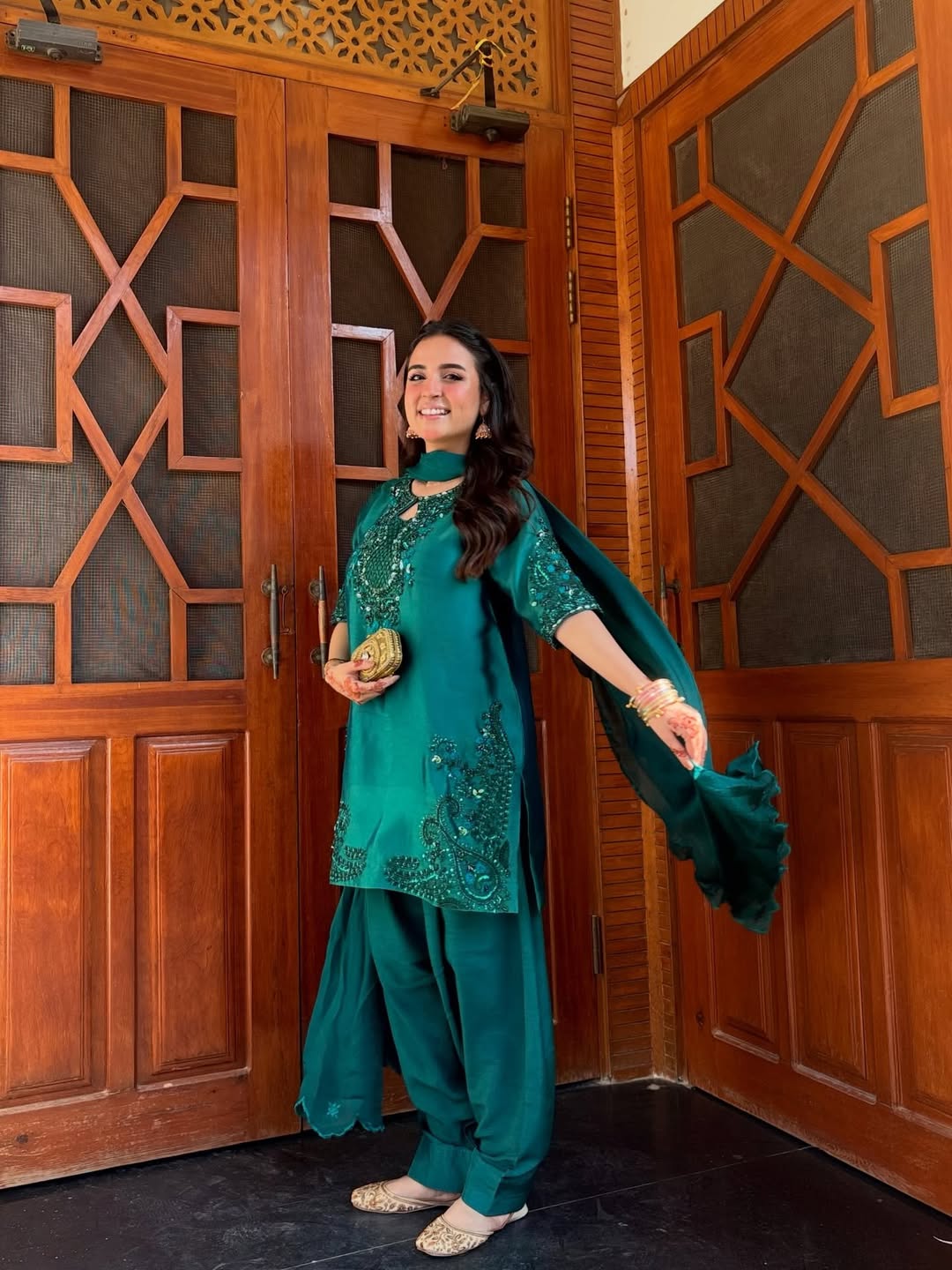 3 Pcs Shesha Silk Dress - Emerald Noor